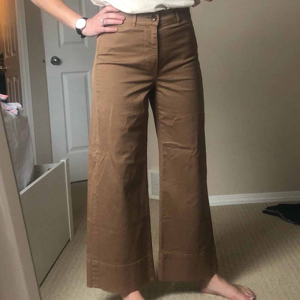 Everlane - Lightweight Wide-Leg Crop Chino - Picture 4 of 7